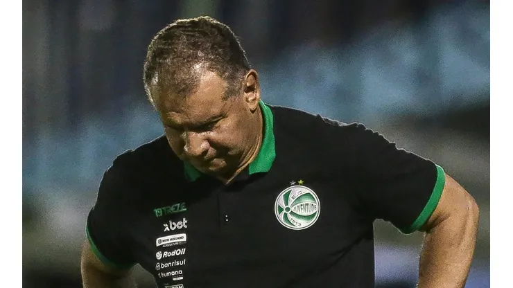 Fernando Alves/AGIF - Celso Roth chegou ao Juventude no final do ano passado