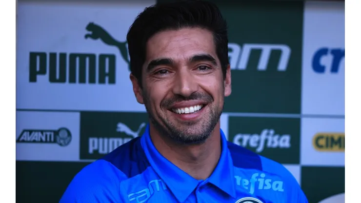 Ettore Chiereguini/AGIF - Abel vira polêmica no Palmeiras