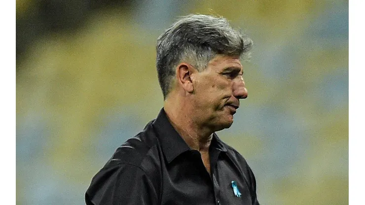 Renato Gaúcho é surpreendido de última hora com seis desfalques