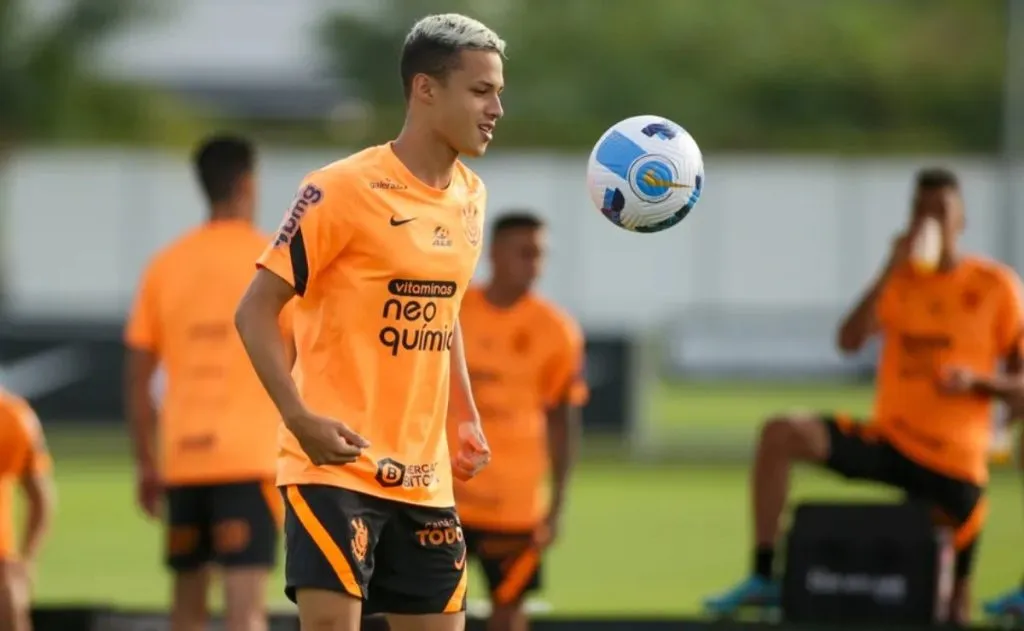 Matheus Araújo disputou a Copinha pelo Corinthians – Foto: Rodrigo Coca/Agência Corinthians