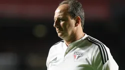 Rogério Ceni está sendo criticado no São Paulo - Foto: Marcello Zambrana/AGIF