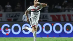 Marcello Zambrana/AGIF - Luciano no banco virou assunto no São Paulo