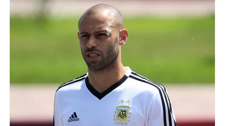 (Photo by Gabriel Rossi/Getty Images) - Alvo do Flamengo tem moral com Mascherano.