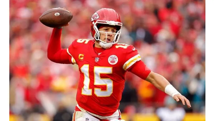 Mahomes está confirmado para jogar contra o Bengals