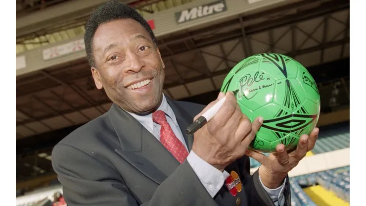 Filhas de Pelé recebem homenagem em Brasília e ao redor do mundo