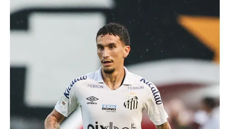 Marcello Zambrana/AGIF - Dodi foi fez uma boa partida contra a Ferroviária