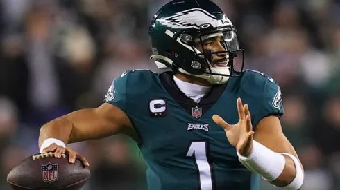 Jalen Hurts lidera o versátil ataque do Eagles