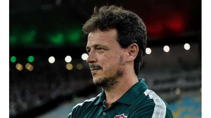 TITULARES! Fernando Diniz continua rodízio e vai com força total no clássico; Veja
