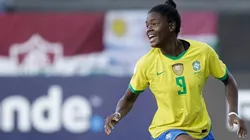 Foto: Adriano Fontes/CBF - Johnson com a camisa da Seleção Brasileira no Sub-17.