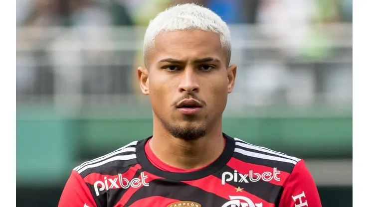 Wolverhampton não se contenta com João Gomes e quer fechar com +1 do Fla