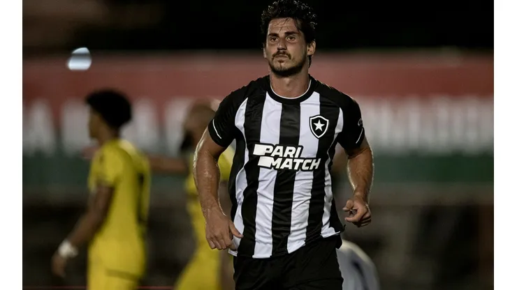 Jorge Rodrigues/AGIF - Gabriel Pires é destaque em vitória do Botafogo