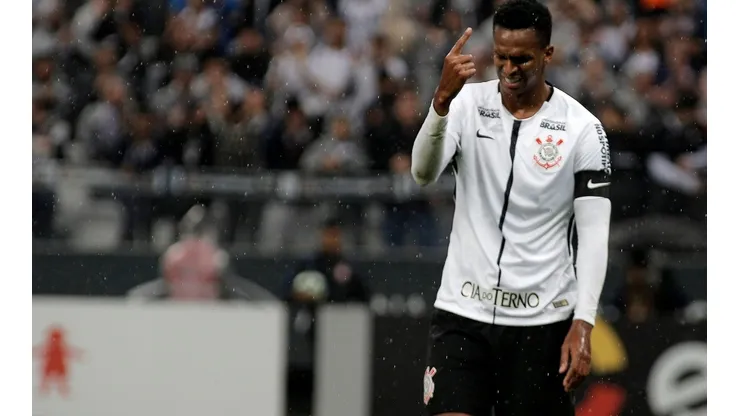 Jô foi o craque do Corinthians em 2017 - Foto: Daniel Vorley/AGIF