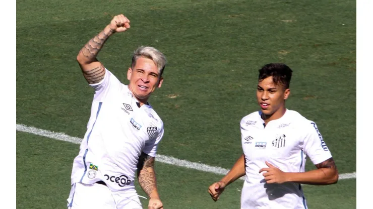 Foto: Fernanda Luz/AGIF - Yeferson Soteldo e Kaio Jorge