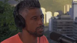 Léo Moura deu detalhes sobre como o elenco reagiu quando descobriu a prisão do goleiro Bruno