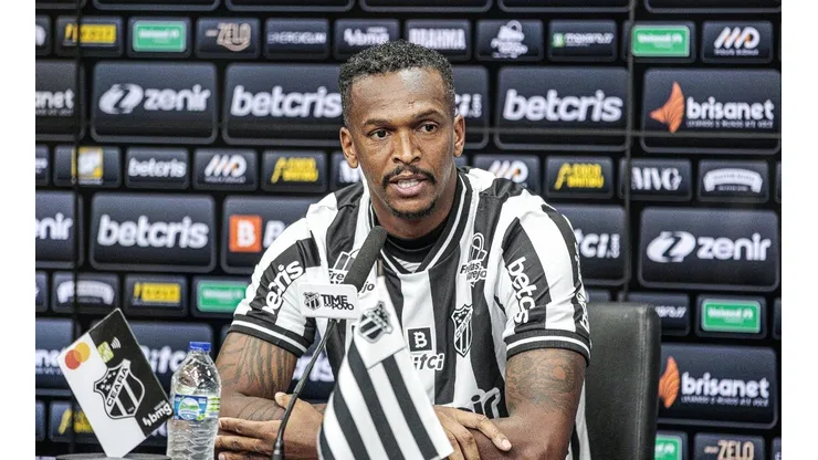 Felipe Santos/Ceará - Jô tem novo destino após saída do Ceará
