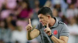 Foto: Daniel RAMALHO/VASCO - Maurício Barbieri escala o Vasco