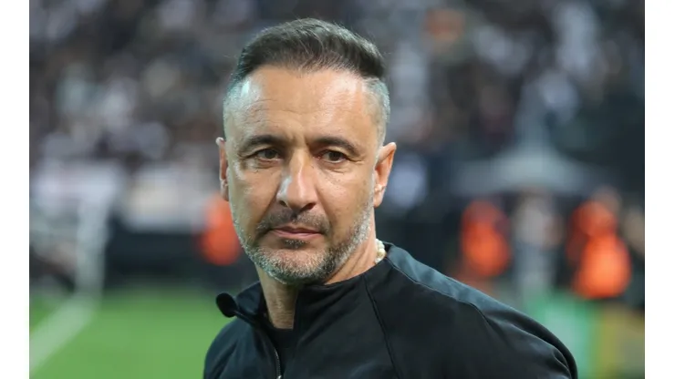 Marcello Zambrana/AGIF - Vítor Pereira vira assunto no Corinthians