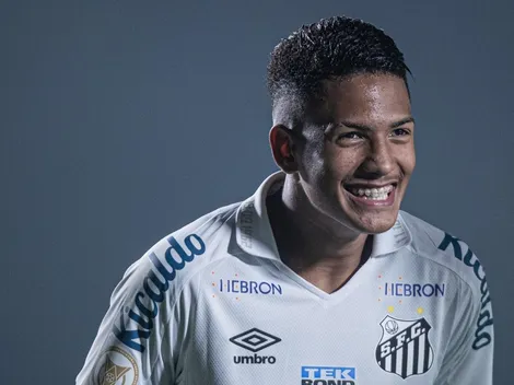 SONHO! Ângelo atinge marca histórica pelo Santos e detalha planos em 2023