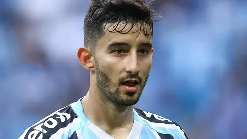 Pedro H. Tesch/AGIF - Villasanti em ação pelo Imortal.