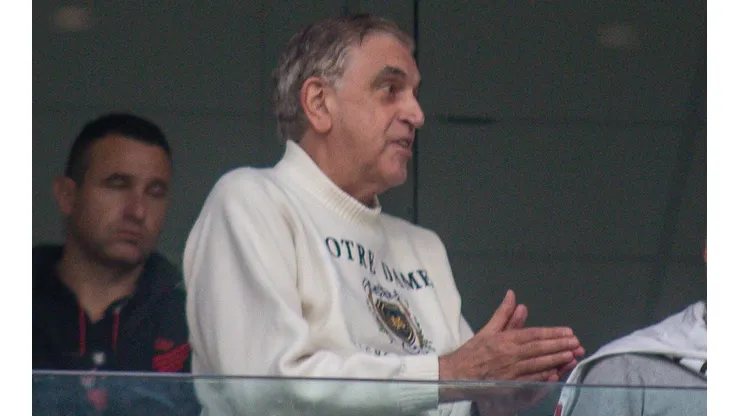Foto: Gabriel Machado/AGIF - Petraglia: presidente do Athletico topou fechar negócio