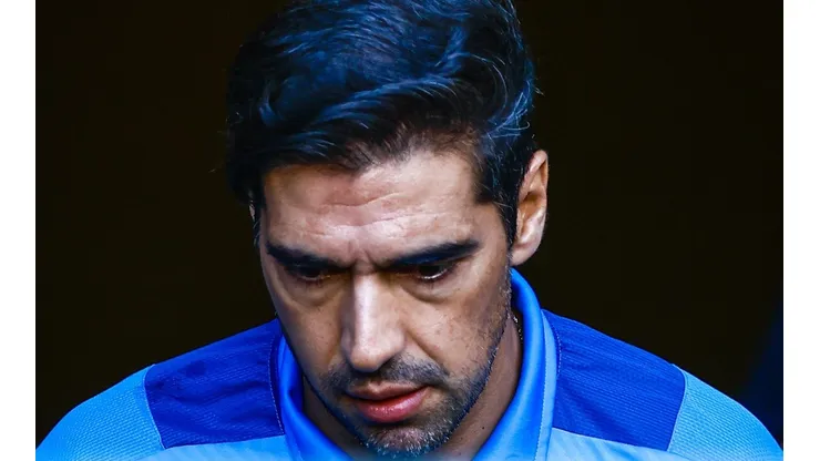 "Para jogar com Abel Ferreira"; Atacante diz não e confirma permanência no Verdão