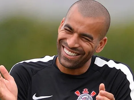 "0%"; Sheik discorda de Cicinho ao vivo e desiste de palmeirense