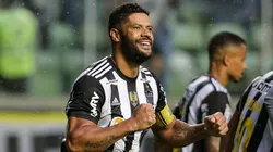 Gilson Junio/AGIF - Hulk fez os dois gols do Galo na estreia do Estadual