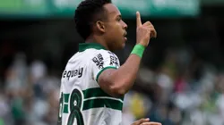 Igor Paixão ainda nos tempos de Coritiba. Foto: Robson Mafra/AGIF