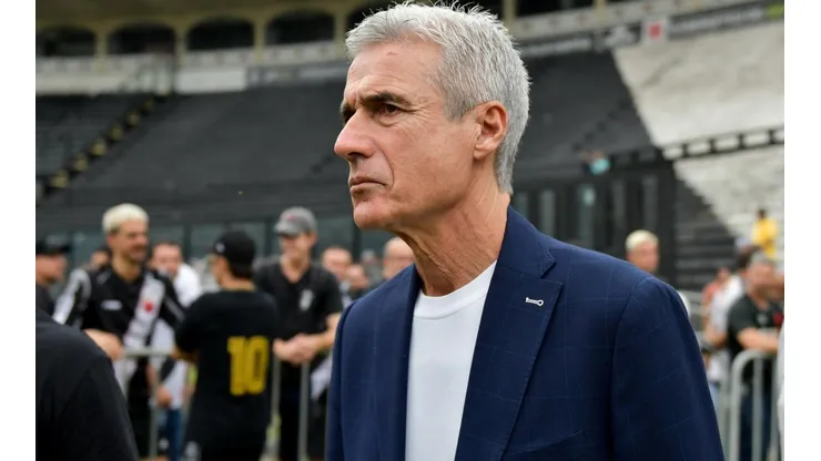 Foto: Thiago Ribeiro/AGIF - Victor Cuesta salvou o Botafogo na última partida