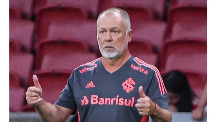 Agif/Maxi Franzoi - Mano Menezes recebe críticas da torcida do Inter