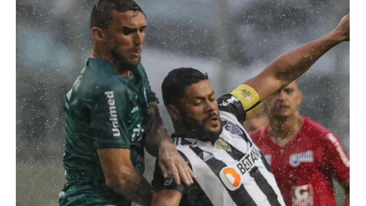 Agif/Gilson Junio - Hulk ganha críticas no Campeonato Mineiro