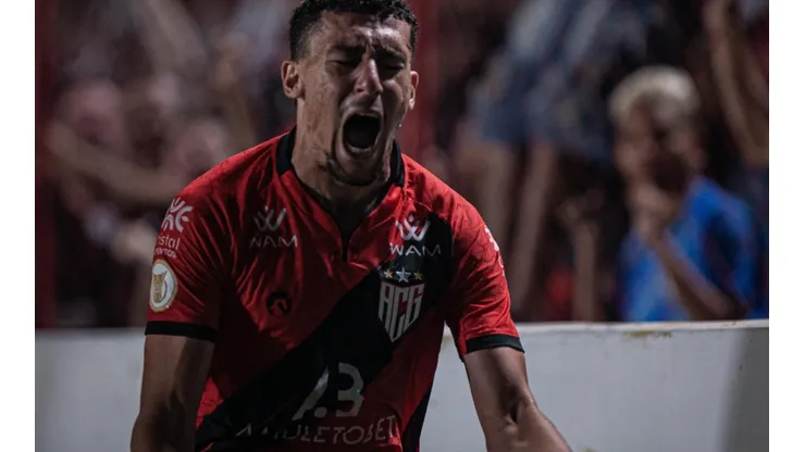 Foto: Isabela Azine/AGIF - Baralhas deve assinar com o Internacional nos próximos dias