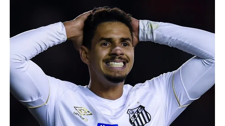 Foto: Marcelo Endelli/Getty Images - Lucas Veríssimo
