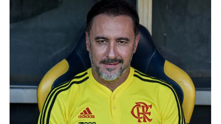 Thiago Ribeiro/AGIF - Vítor Pereira é criticado no Flamengo