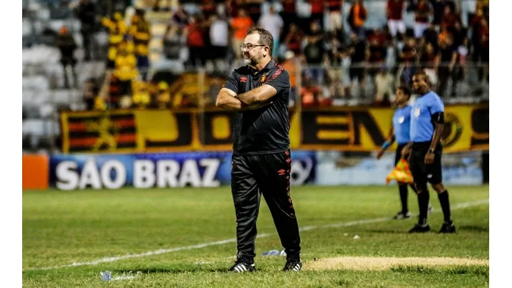 Foto: Rafael Bandeira/SCR - Enderson vai em busca do seu tetracampeonato da Série B em 2023.
