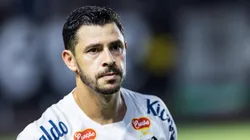 SP - SANTOS - 17/03/2024 - PAULISTA 2024, SANTOS X PORTUGUESA - Giuliano jogador do Santos confirma nova lesão de Giuliano