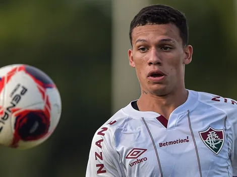 Fluminense finaliza suspense e futuro de Calegari é exposto