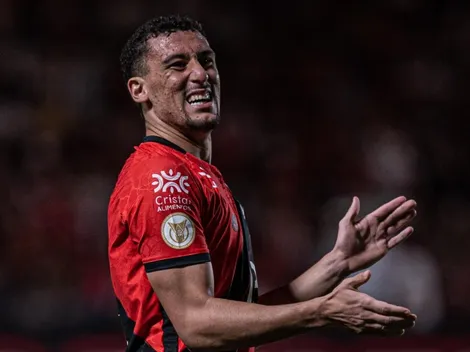 TUDO ISSO? Adson Batista entrega negociação do Internacional para ter Baralhas