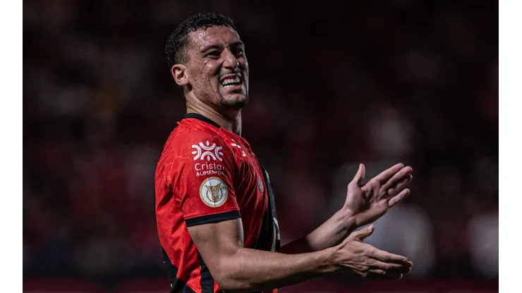 Isabela Azine/AGIF - Baralhas, foi um dos destaques do Atlético-GO na temporada