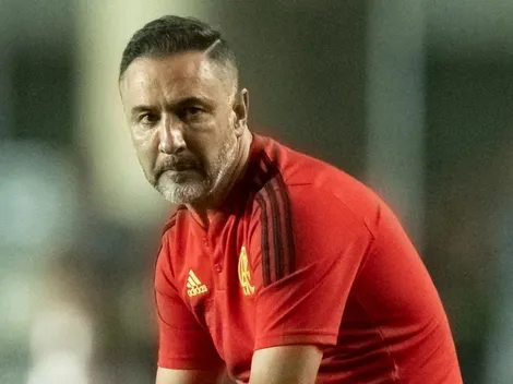 AO VIVO! Vítor Pereira recebe 'indireta' de craque após vitória do Corinthians