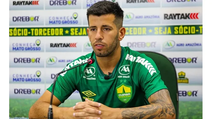 Foto: AssCom Dourado - Ceppelini foi apresentado no Cuiabá nesta quarta-feira (18)