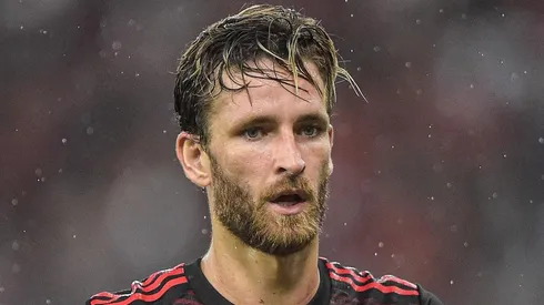 Agif/Thiago Ribeiro - Léo Pereira preocupa a torcida