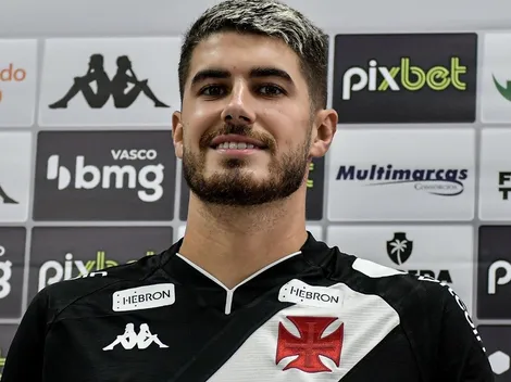 "Falta ainda o..."; Barbieri é sincero ao avaliar situação de Pedro Raul no Vasco