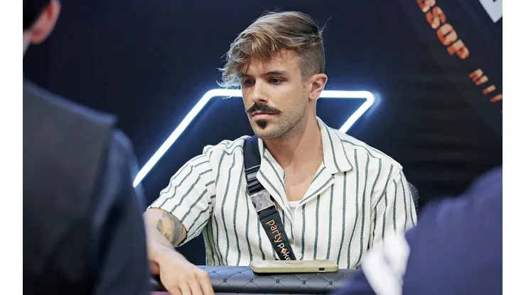 Yuri Martins arrumou boa premiação no poker online (Foto: Luis Bertazini/BSOP)