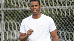 Foto: Rodrigo Coca/Agência Corinthians/Divulgação - Fernando Lázaro: técnico espera ter reforços no próximo jogo