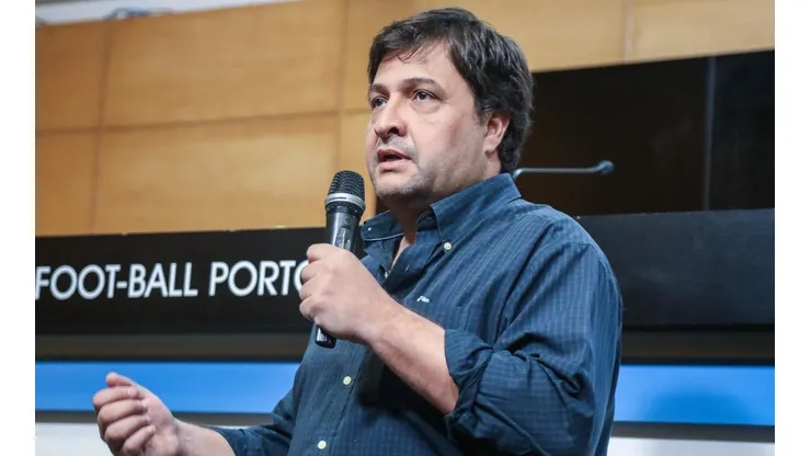 Foto: Morgana Schuh / Grêmio FBPA / Divulgação - Presidente Alberto Guerra: Grêmio foi prejudicado em negociação