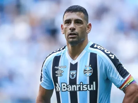 Diego Souza x Suárez; Atacante brasileiro comenta sobre disputa no Grêmio