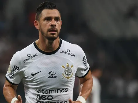 Decisão do Corinthians sobre Giuliano faz torcida 'ficar pistola'
