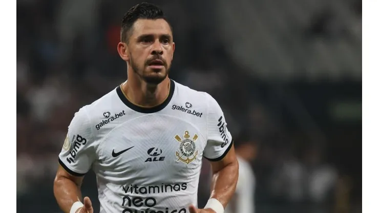 Foto: Marcello Zambrana/AGIF - Giuliano está no Corinthians desde 2021