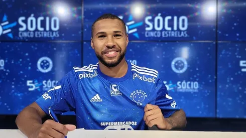 Foto: Marco A. Ferraz/Flickr oficial Cruzeiro - Wesley foi uma das contratações do Cruzeiro para 2023